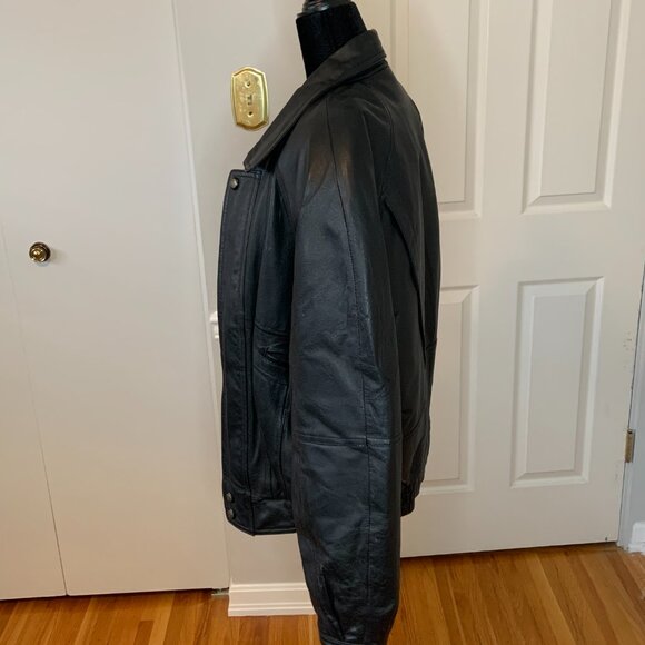 Genuine Leather Bomber Jacket - Picture 5 of 7